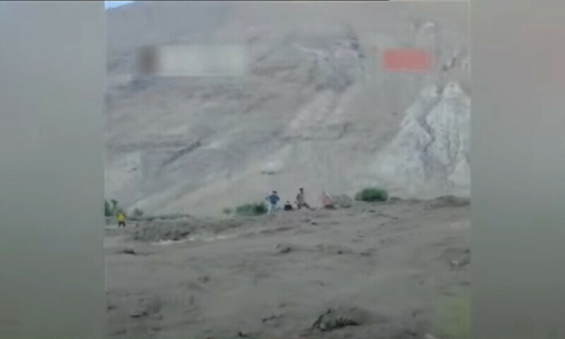 Glacier Burst Triggers Flash Flood in Hunza’s Gulmat Village, Dozens Stranded