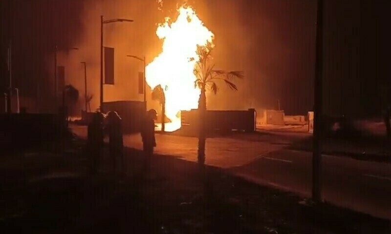 American Experts to Assist in Containing Korangi Creek Fire as Blaze Rages On