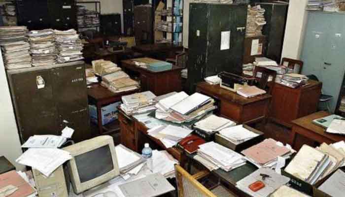 Pakistan Federal Cabinet Removes Age Limit for Key Appointments, Facilitating Higher Salaries