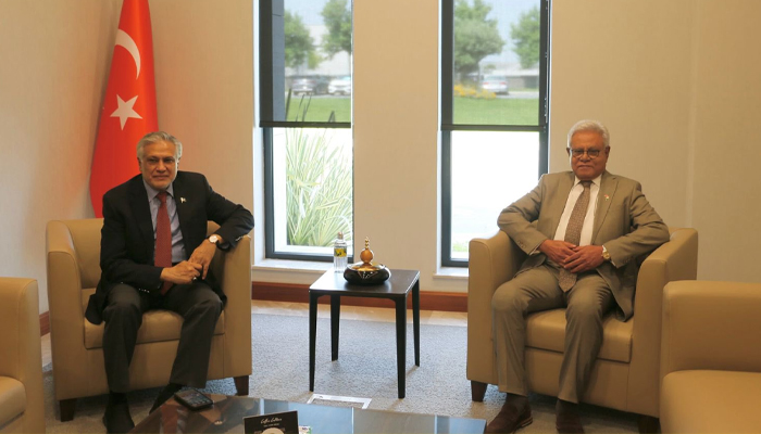 Ishaq Dar Reaches Istanbul for Key OIC Foreign Min