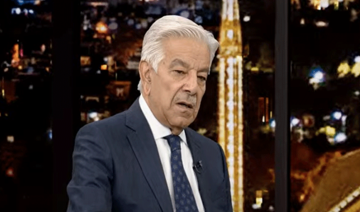 Khawaja Asif Hails Iran’s Defense, Calls Ceasefi