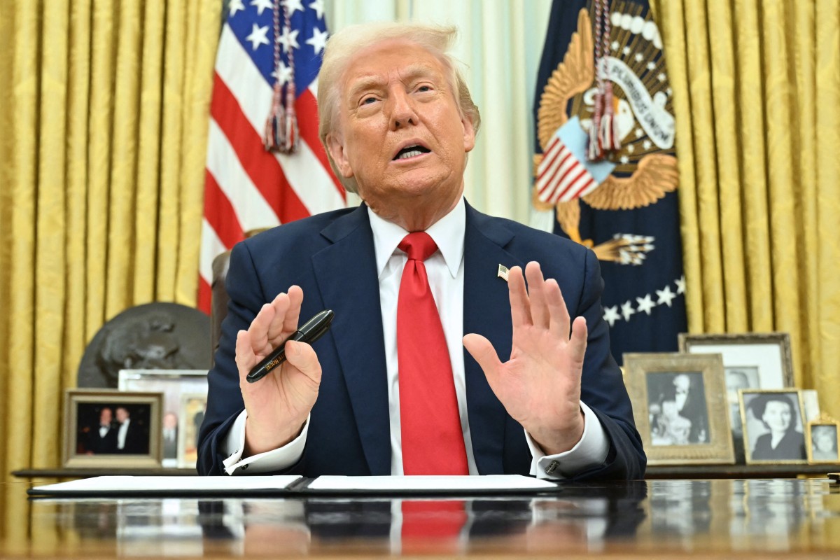 Trump Orders Stricter Social Media Vetting for US 