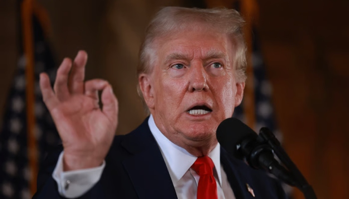 Trump Denies Holding or Offering Talks with Iran, 